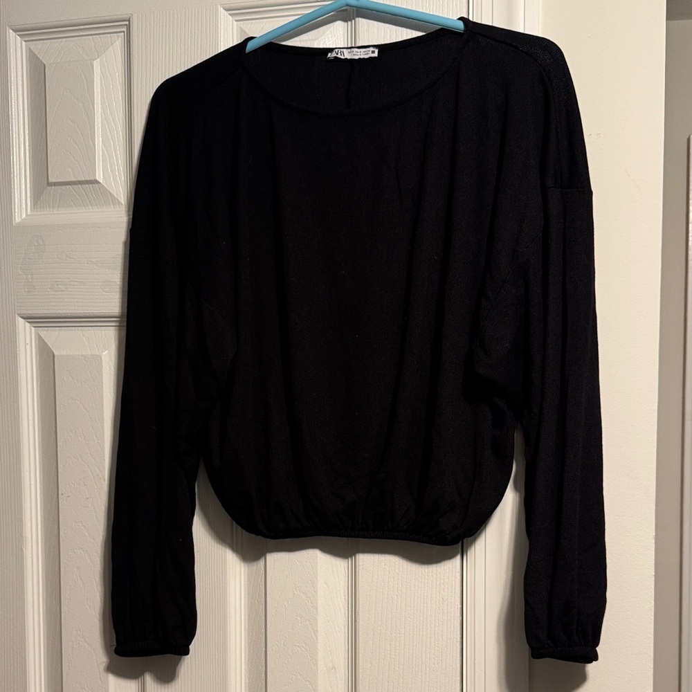 Zara Black Crew Neck Sweater